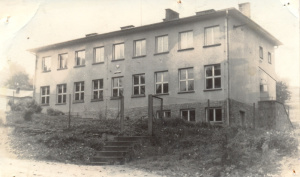 Budynek szkoły z roku 1960